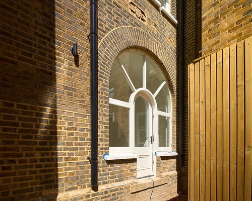 Arched fanlight, made to match