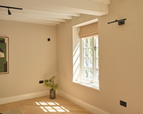 Sunlight through sash window